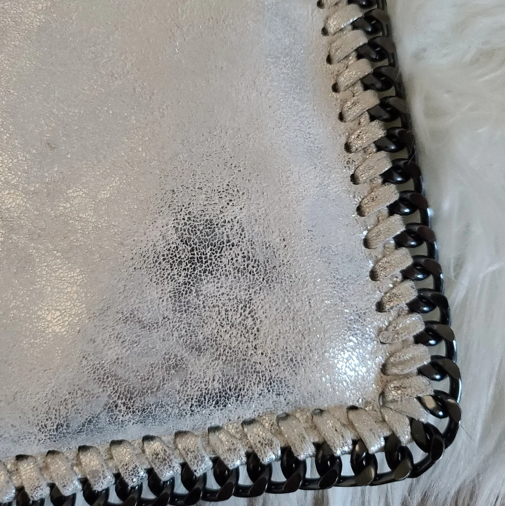 Inzi crossbody bag